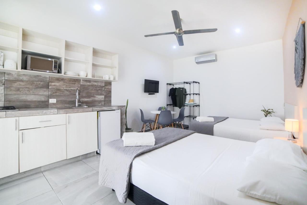 Almond Suites Playa del Carmen Eksteriør billede
